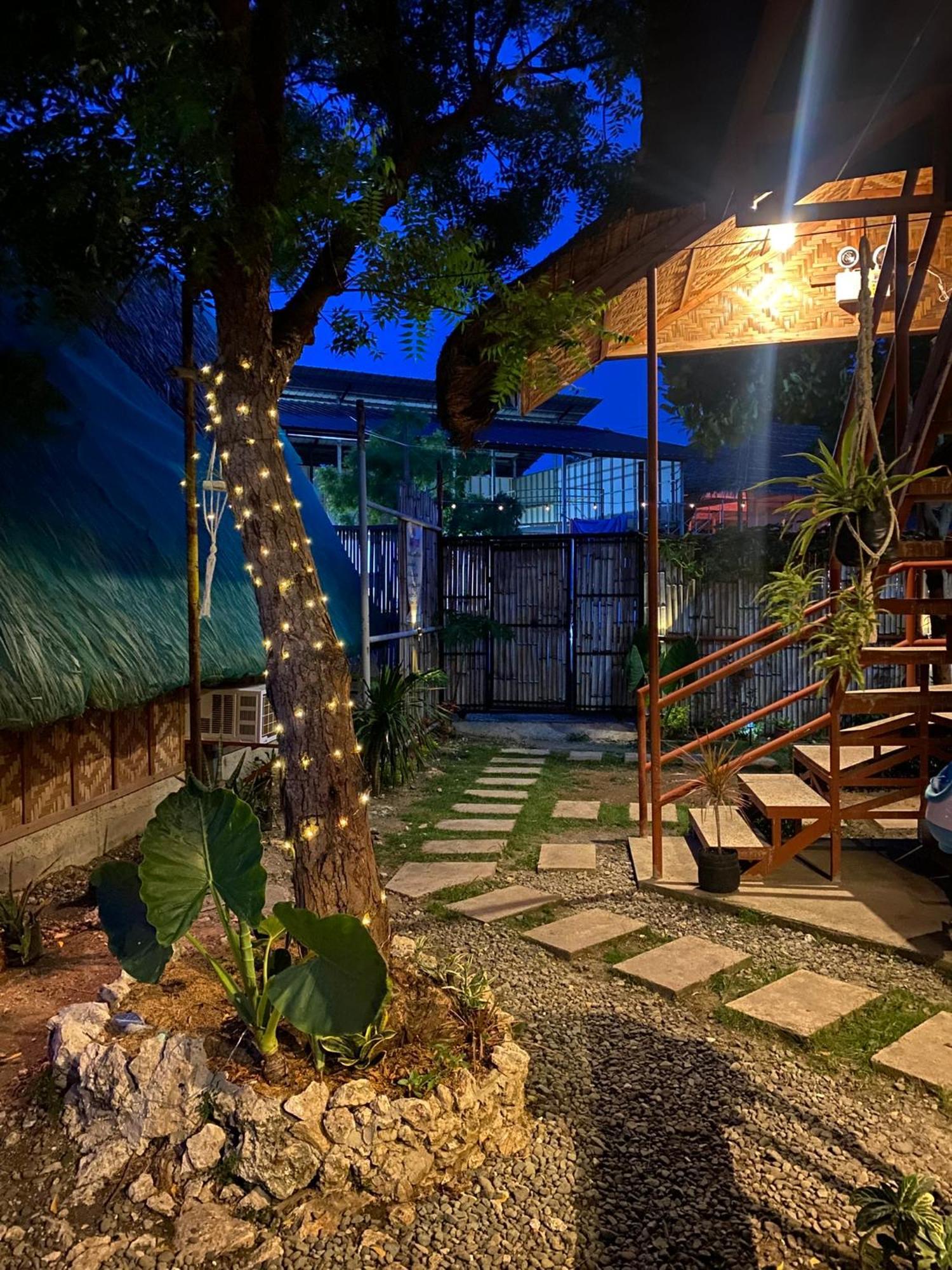 Moalboal Panagsama Beach Topbudz Hostel מואלבואל מראה חיצוני תמונה