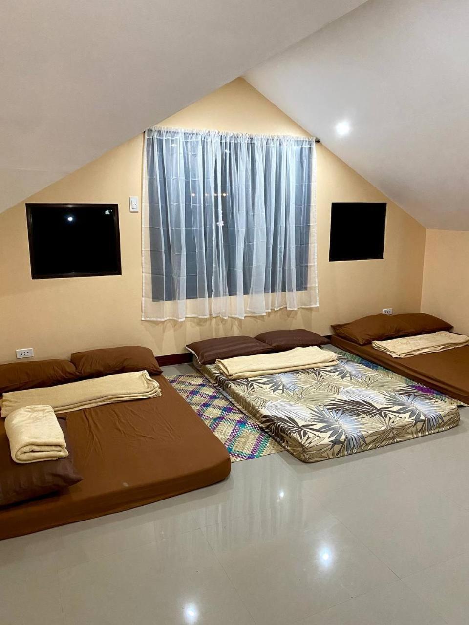 Moalboal Panagsama Beach Topbudz Hostel מואלבואל מראה חיצוני תמונה
